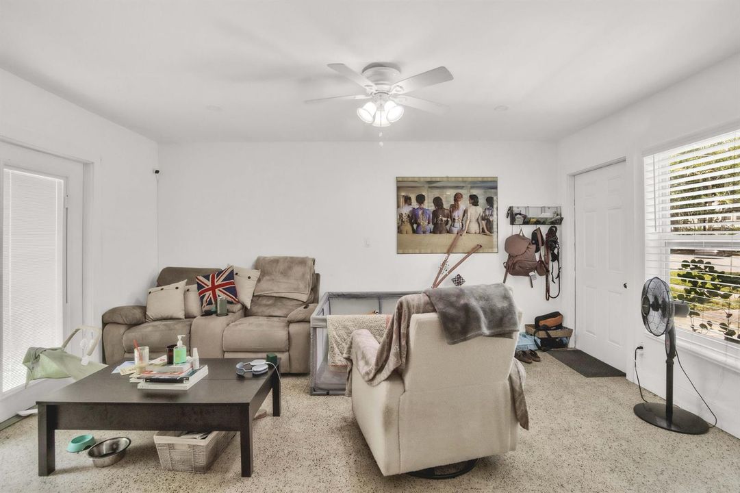 1548 SW 23rd Ct-34