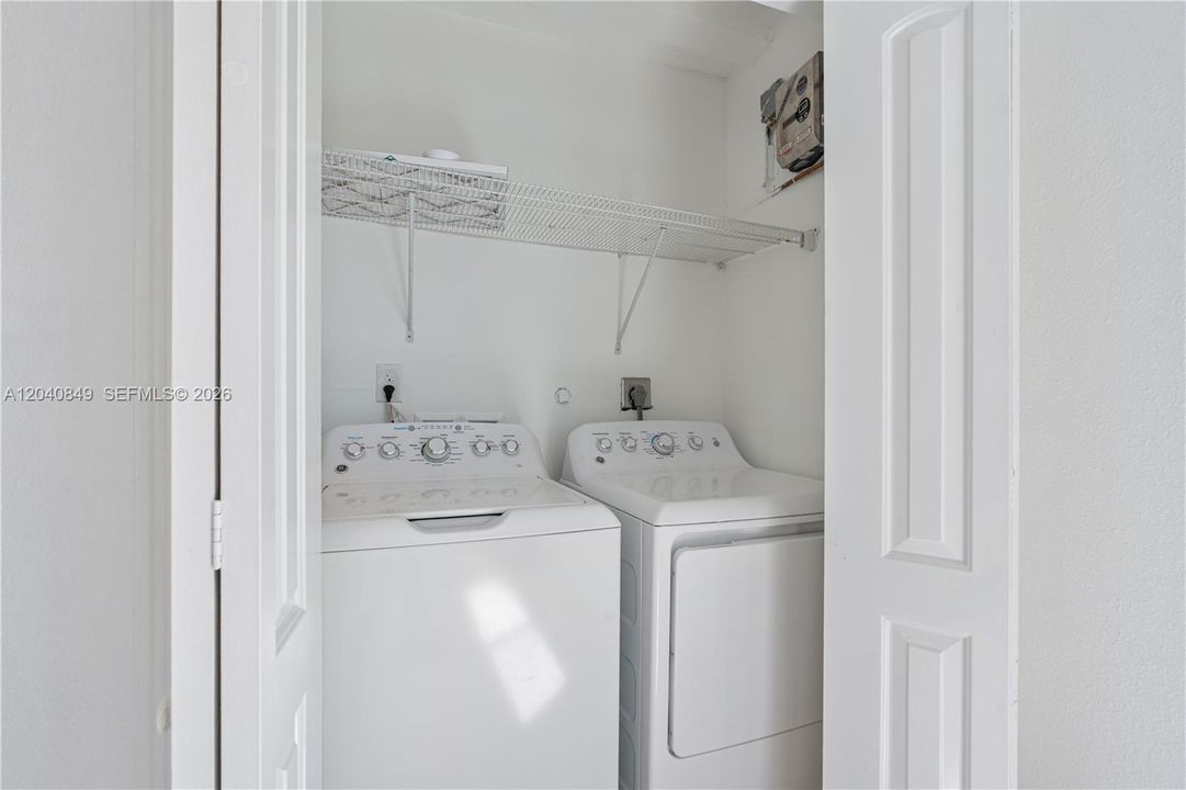 For Sale: $499,990 (3 beds, 2 baths, 1785 Square Feet)
