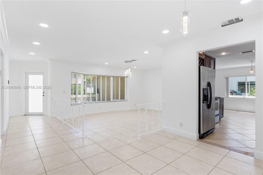 For Sale: $499,990 (3 beds, 2 baths, 1785 Square Feet)