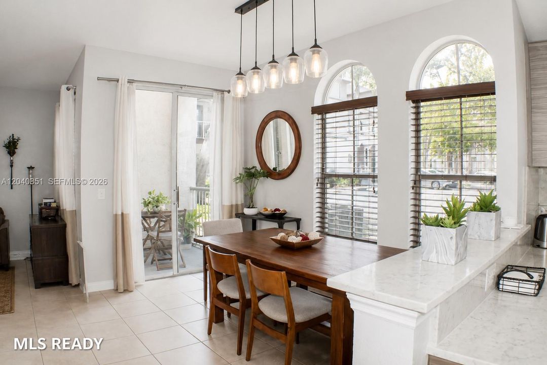 For Sale: $393,000 (3 beds, 2 baths, 1340 Square Feet)