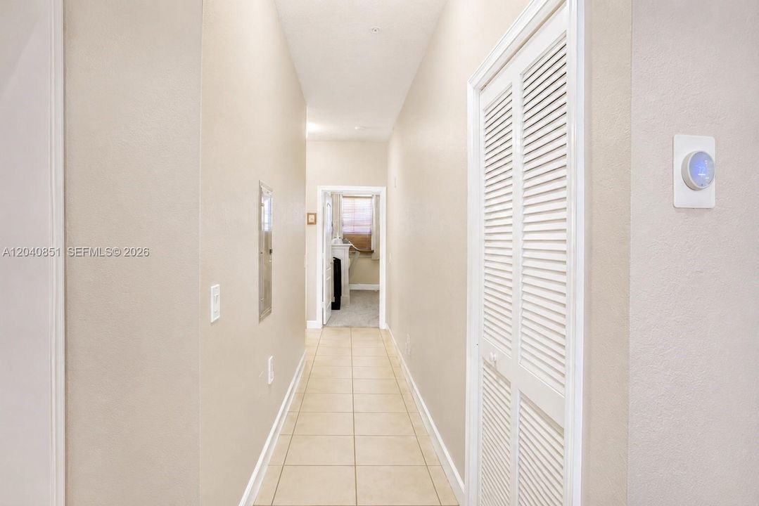 For Sale: $393,000 (3 beds, 2 baths, 1340 Square Feet)