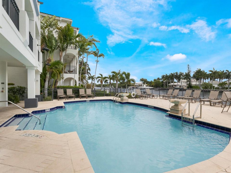 Pool Intracoastal to North