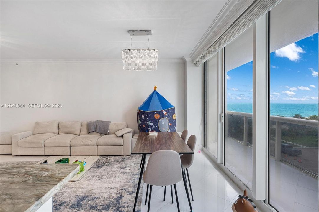 For Sale: $1,599,999 (3 beds, 3 baths, 1650 Square Feet)