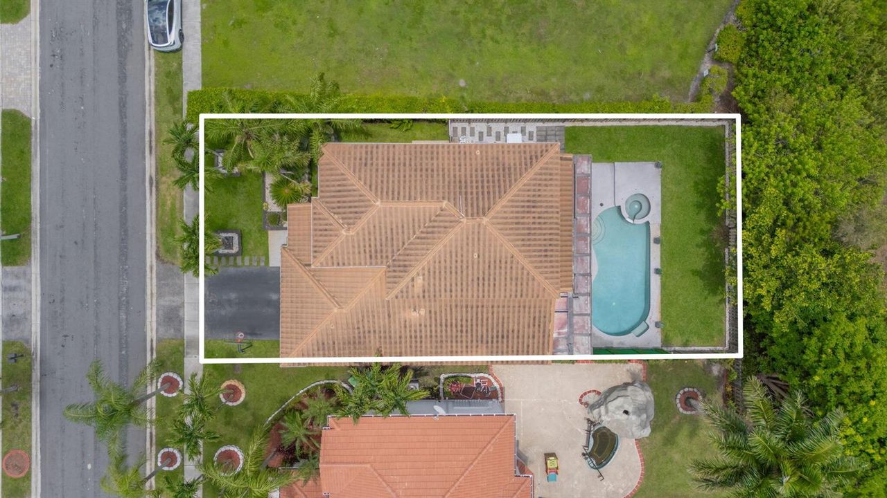 52-web-or-mls-52 Gables Blvd Weston, FL-