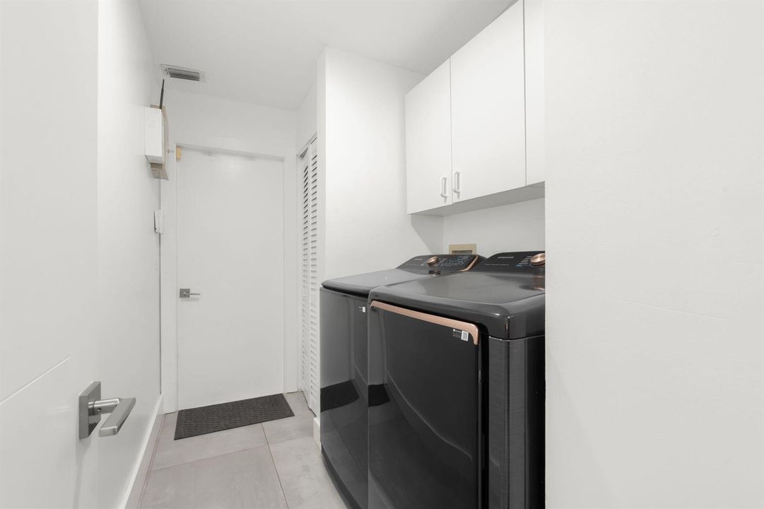 24-web-or-mls-52 Gables Blvd Weston, FL-