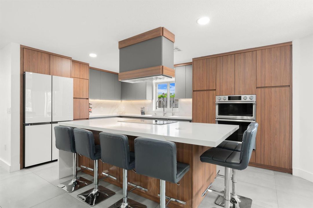 15-web-or-mls-52 Gables Blvd Weston, FL-