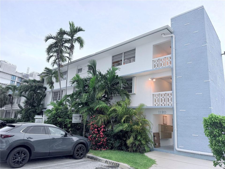 En Venta: $315,000 (1 camas, 1 baños, 810 Pies cuadrados)