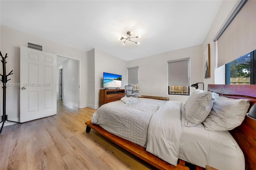En Renta: $3,750 (3 camas, 2 baños, 1065 Pies cuadrados)