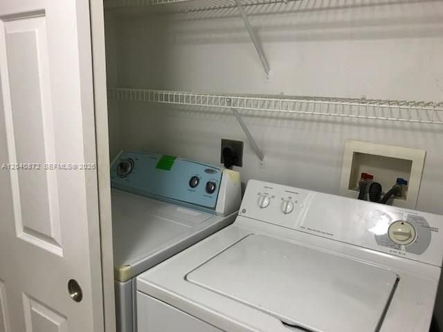 出租: $1,950 (1 贝兹, 1 浴室, 665 平方英尺)