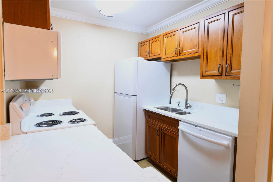 En Venta: $149,000 (2 camas, 2 baños, 960 Pies cuadrados)