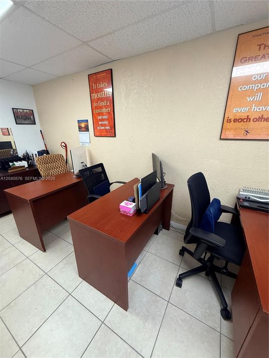 En Renta: $1,000 (0 camas, 0 baños, 0 Pies cuadrados)