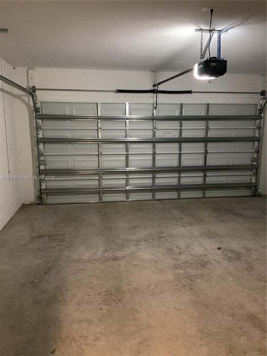 В аренду: $2,700 (5 спален, 2 ванн, 2724 Квадратных фут)