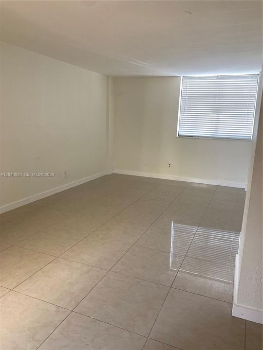 For Rent: $2,275 (1 beds, 1 baths, 534 Square Feet)