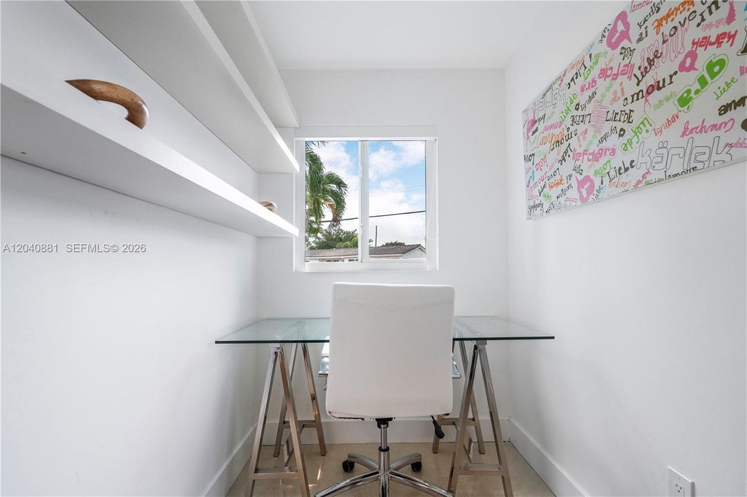 For Rent: $5,800 (4 beds, 3 baths, 2400 Square Feet)