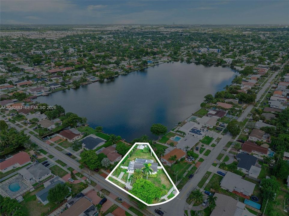 For Rent: $5,800 (4 beds, 3 baths, 2400 Square Feet)