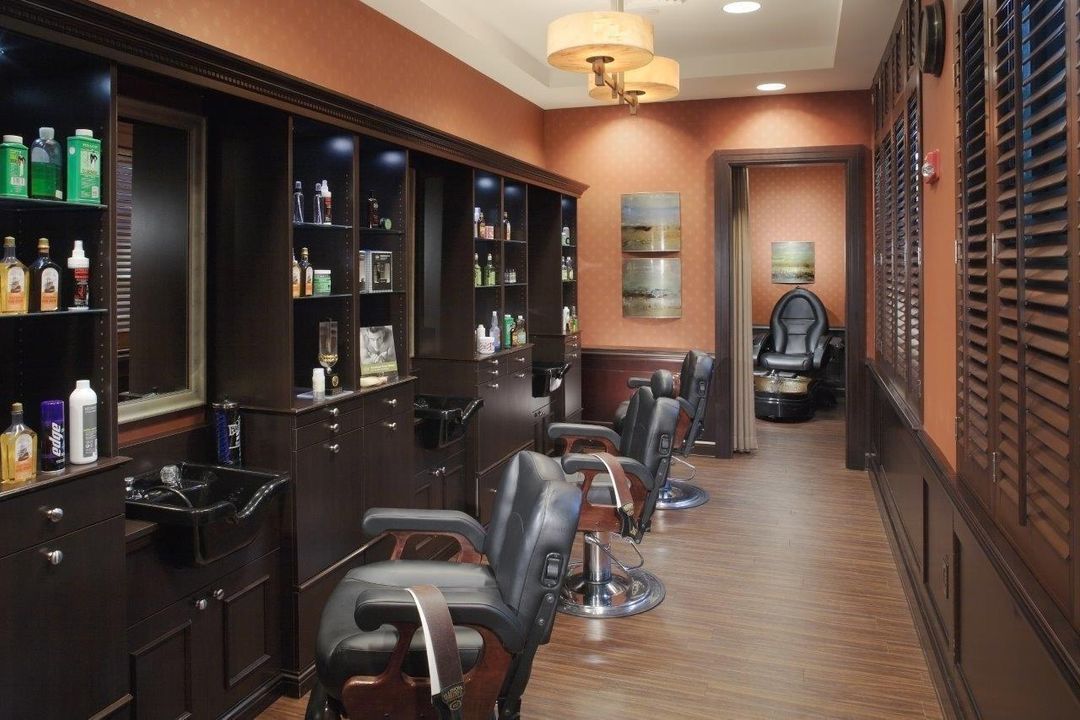 79-web-or-mls-Men's Barber Shop