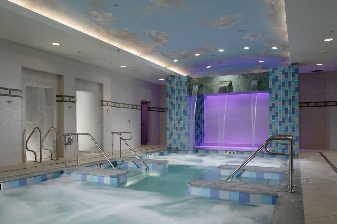 77-web-or-mls-Ladies Wet Area