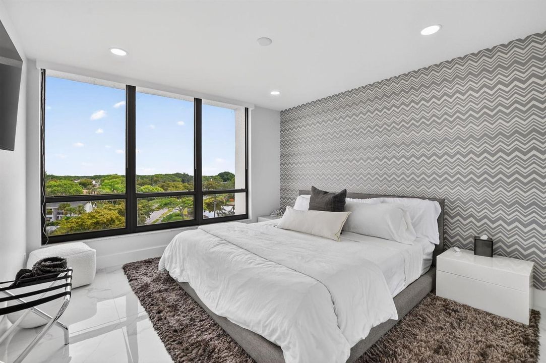 Guest bedroom