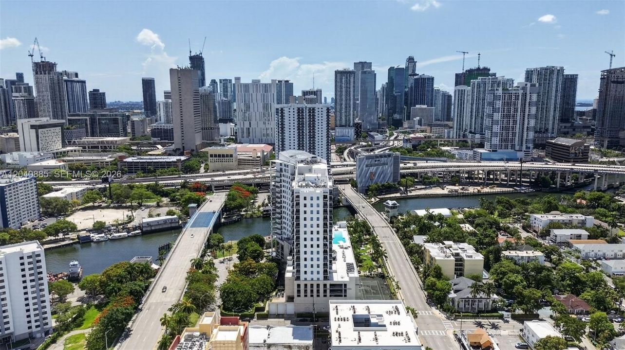 For Rent: $2,450 (1 beds, 1 baths, 646 Square Feet)