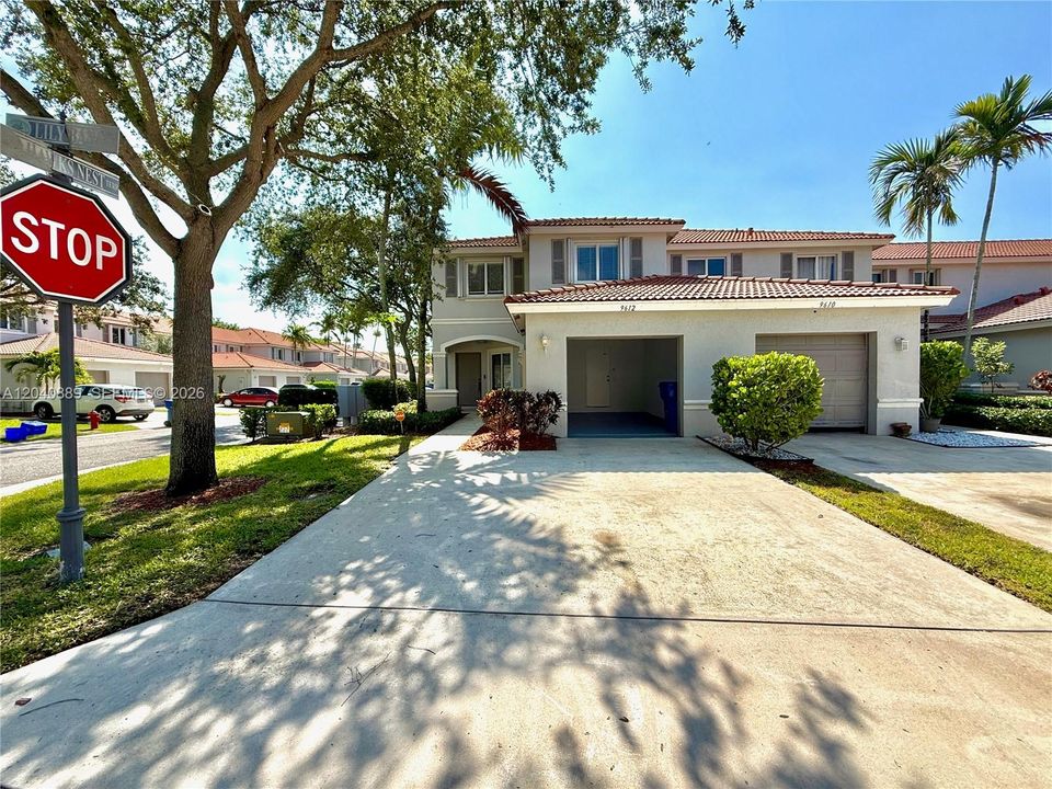 For Sale: $399,920 (4 beds, 2 baths, 1645 Square Feet)