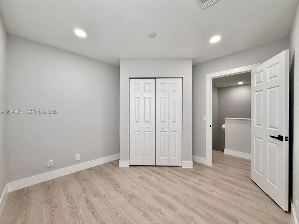 For Sale: $399,920 (4 beds, 2 baths, 1645 Square Feet)