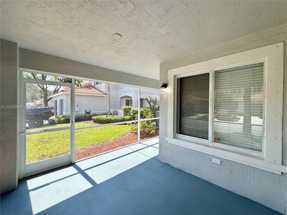 For Sale: $399,920 (4 beds, 2 baths, 1645 Square Feet)