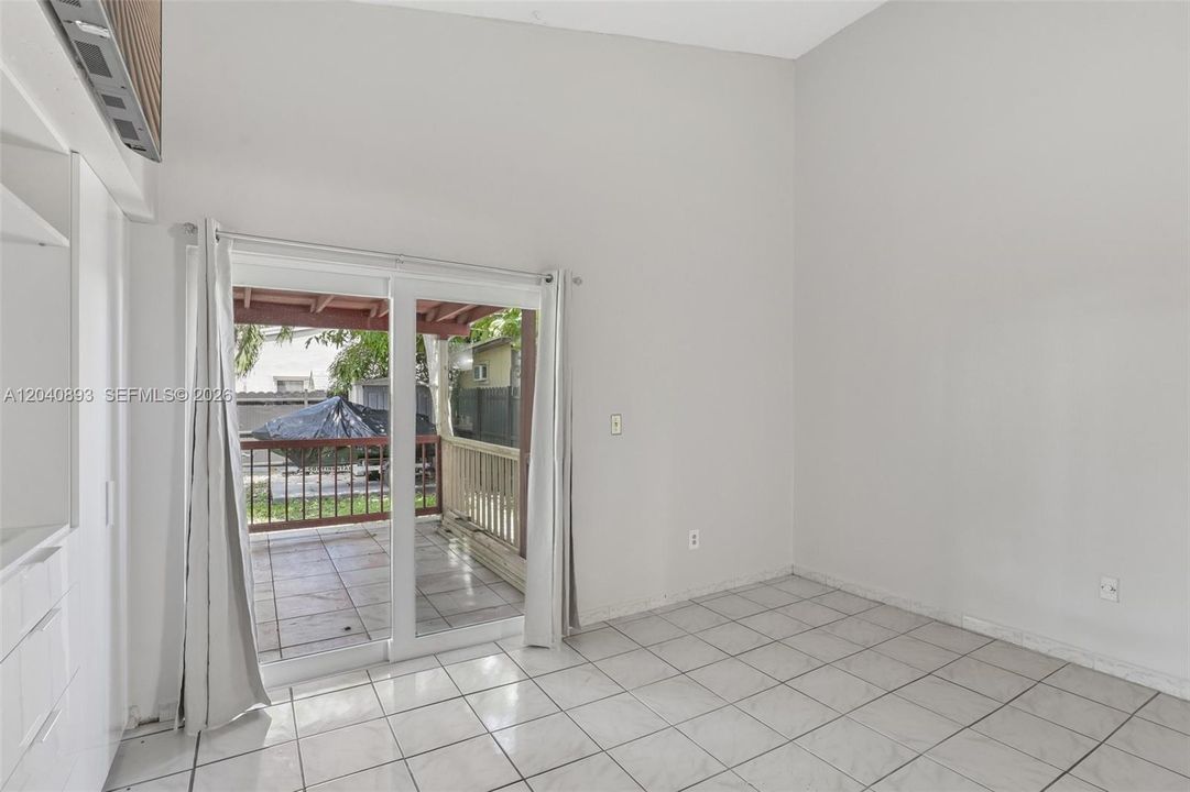 For Sale: $509,000 (3 beds, 2 baths, 1154 Square Feet)
