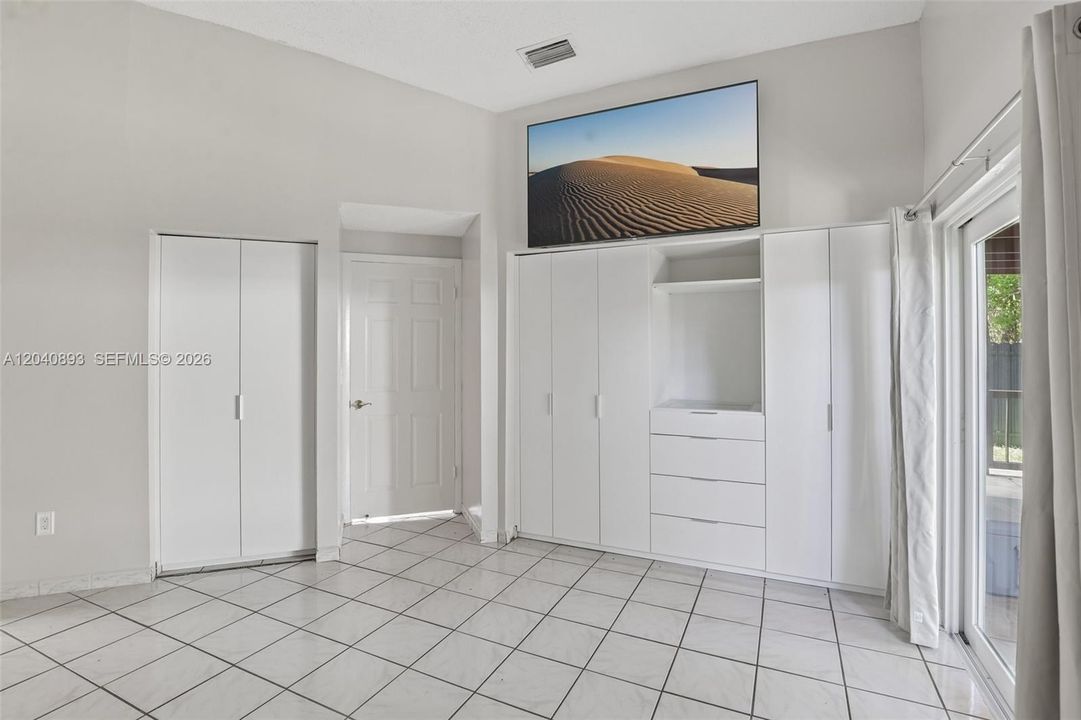 For Sale: $509,000 (3 beds, 2 baths, 1154 Square Feet)