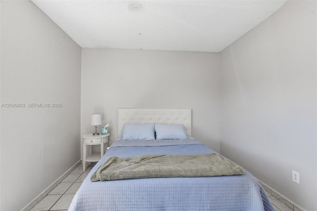 For Sale: $509,000 (3 beds, 2 baths, 1154 Square Feet)