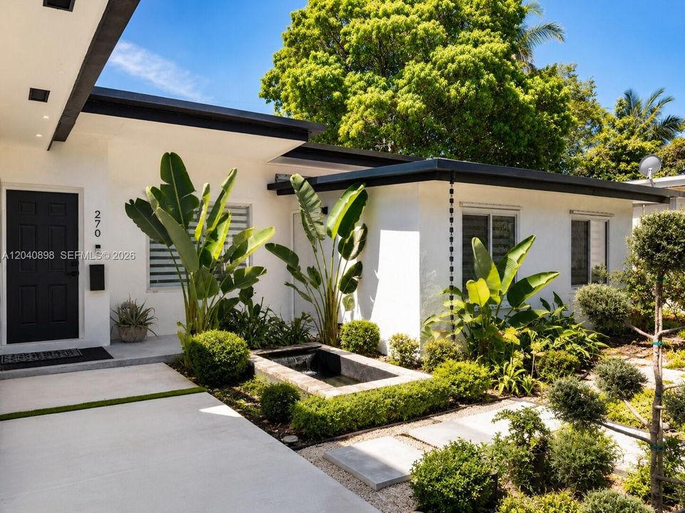 For Rent: $4,000 (3 beds, 1 baths, 1344 Square Feet)