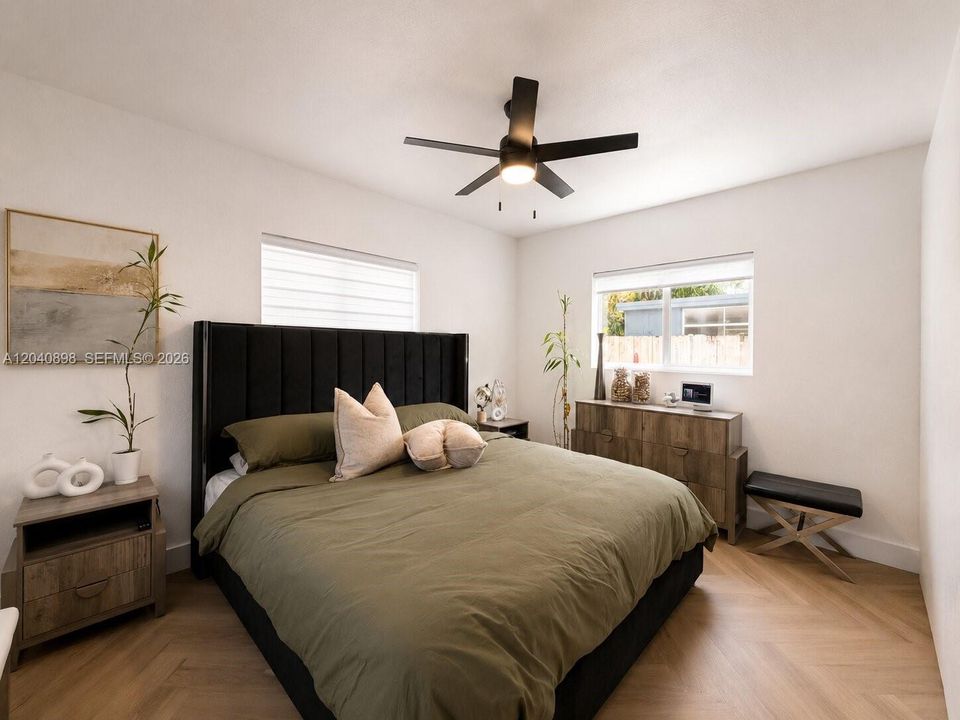 For Rent: $4,000 (3 beds, 1 baths, 1344 Square Feet)