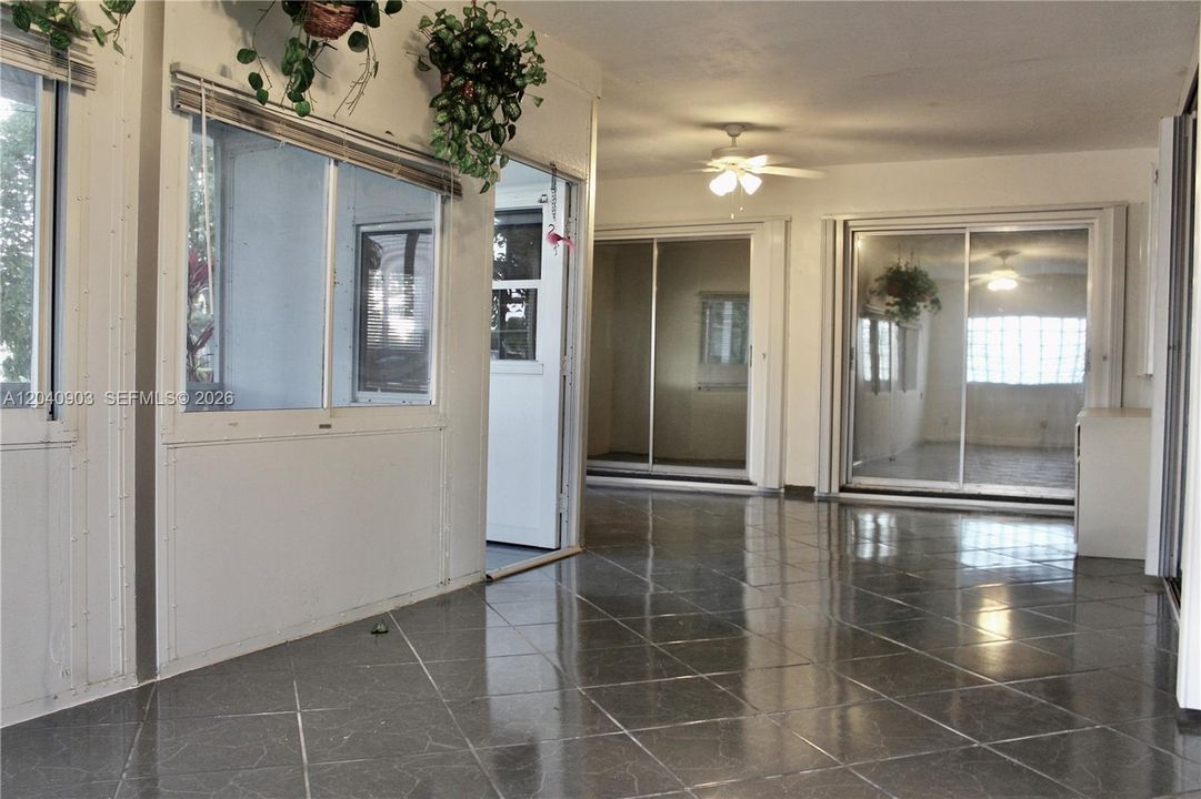 For Rent: $2,600 (2 beds, 2 baths, 1682 Square Feet)