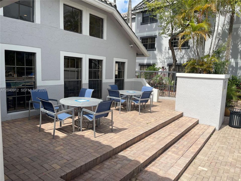 Club House Pool
