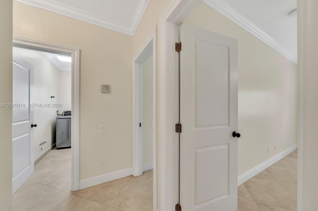 For Rent: $9,850 (3 beds, 3 baths, 2882 Square Feet)