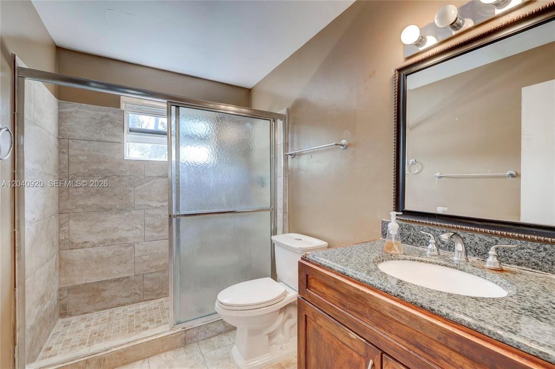 For Sale: $325,000 (3 beds, 2 baths, 1480 Square Feet)