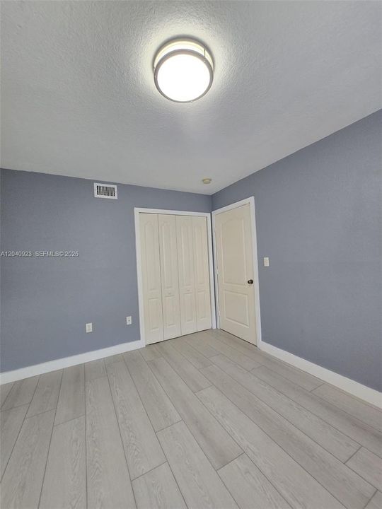For Rent: $2,600 (2 beds, 2 baths, 926 Square Feet)
