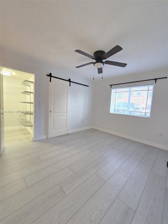 For Rent: $2,600 (2 beds, 2 baths, 926 Square Feet)