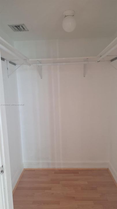 For Rent: $3,000 (2 beds, 2 baths, 1500 Square Feet)