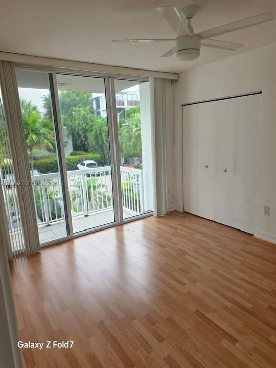 For Rent: $3,000 (2 beds, 2 baths, 1500 Square Feet)