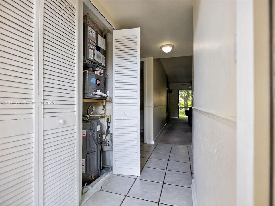 En Venta: $255,000 (2 camas, 2 baños, 800 Pies cuadrados)
