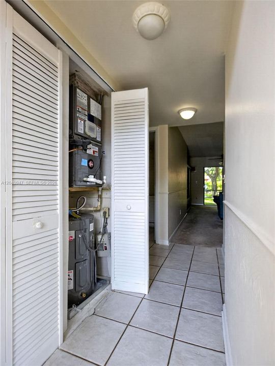 En Venta: $255,000 (2 camas, 2 baños, 800 Pies cuadrados)