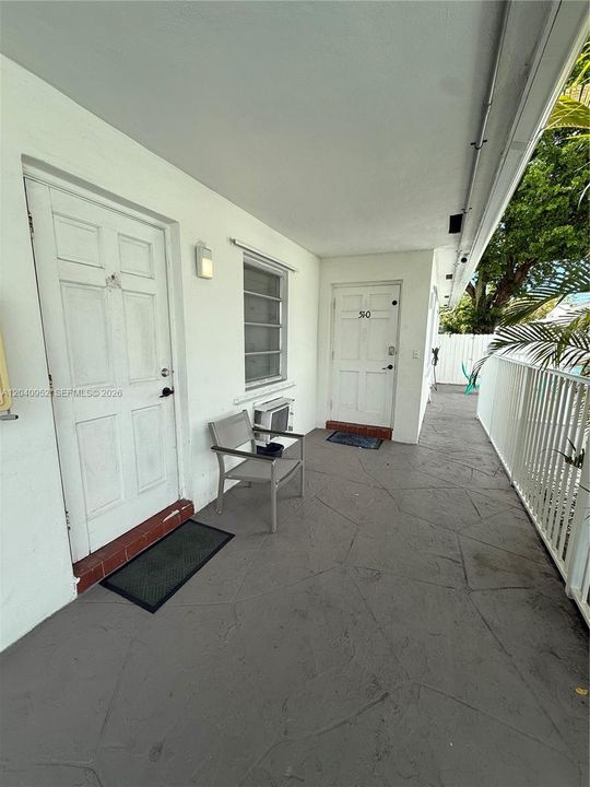 For Rent: $2,500 (2 beds, 1 baths, 1100 Square Feet)