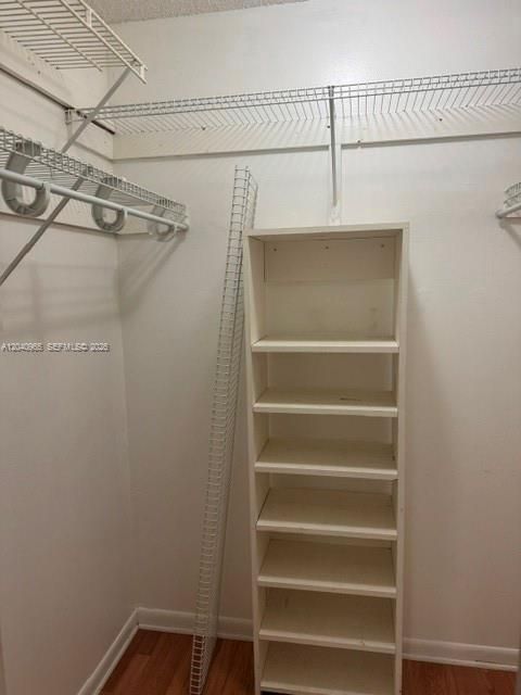 For Rent: $1,850 (1 beds, 1 baths, 614 Square Feet)