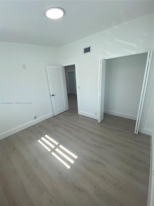 В аренду: $2,400 (2 спален, 1 ванн, 0 Квадратных фут)