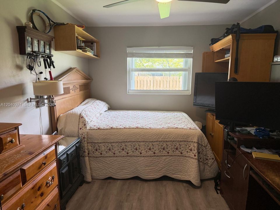 For Sale: $775,000 (4 beds, 2 baths, 1992 Square Feet)