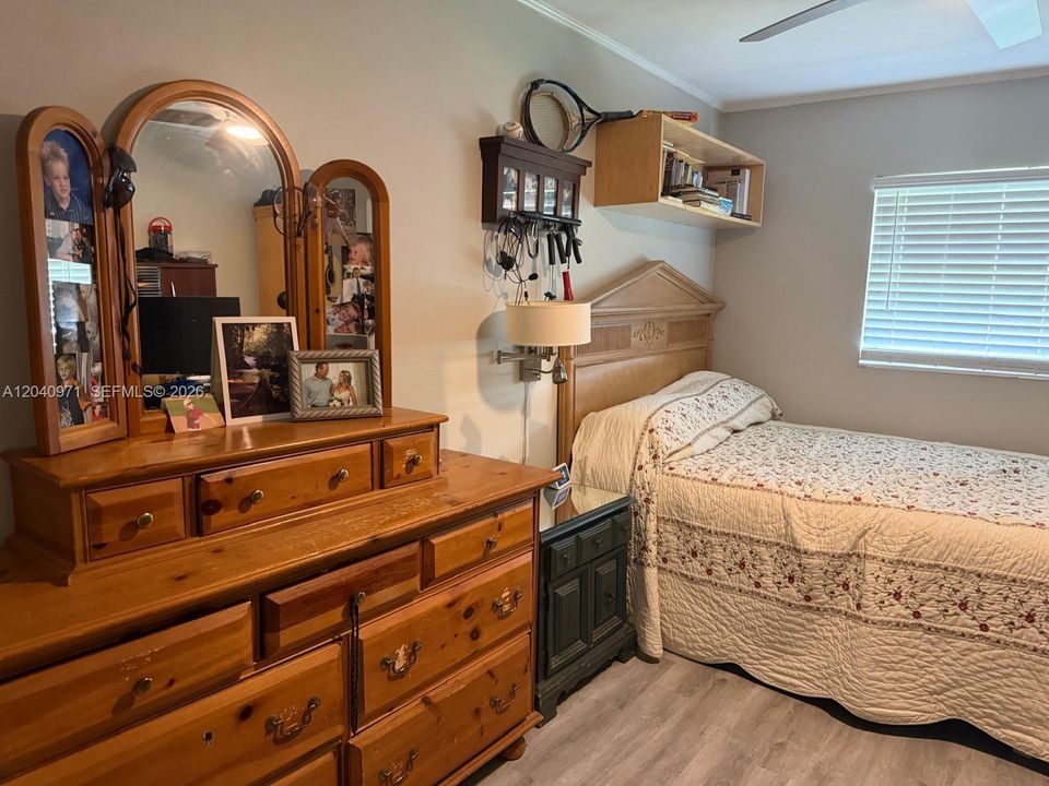 For Sale: $775,000 (4 beds, 2 baths, 1992 Square Feet)