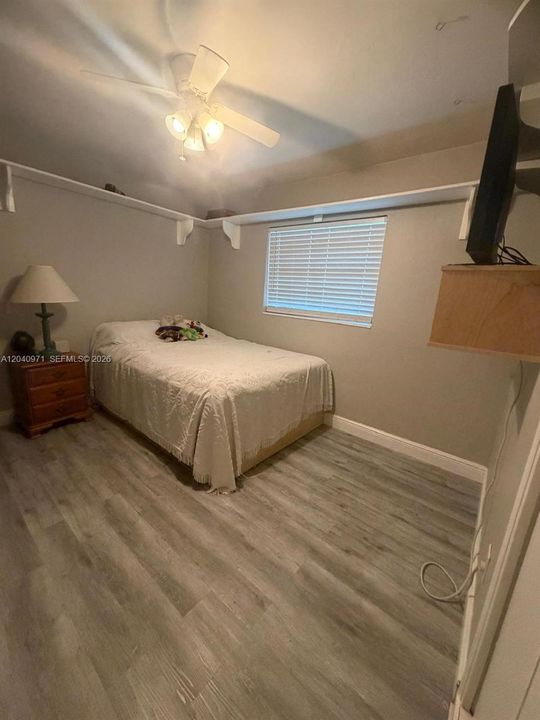 For Sale: $775,000 (4 beds, 2 baths, 1992 Square Feet)