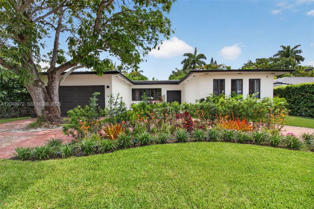 For Rent: $13,000 (2 beds, 2 baths, 2311 Square Feet)