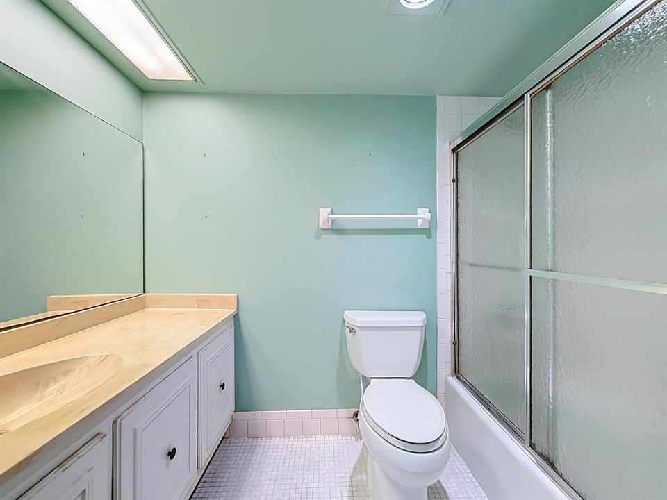 2850 Forest Hills Boulevard #212-52