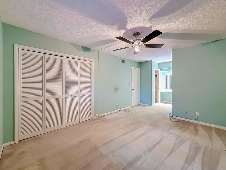 2850 Forest Hills Boulevard #212-48